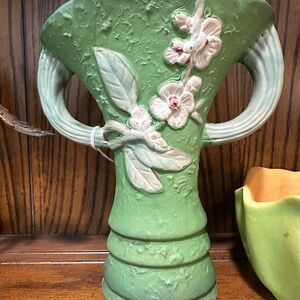 Vintage Roseville 761-8 Double Handle Green Floral Art Pottery Vase USA